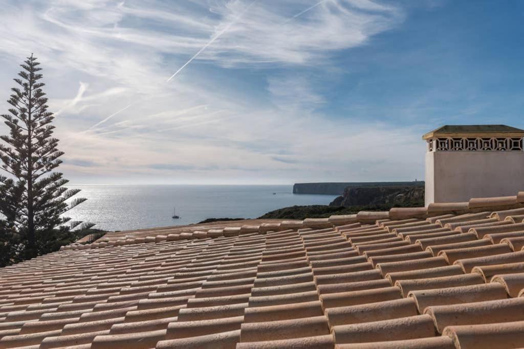 Casa do Beliche - frente praia, grande terraço privado Sagres Exterior foto